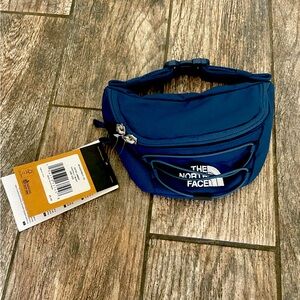 The North Face Belt Bag new with tags
